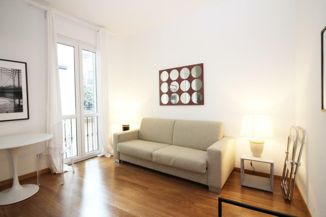 Brera - Fiori Chiari Charme Apartment Мілан Екстер'єр фото
