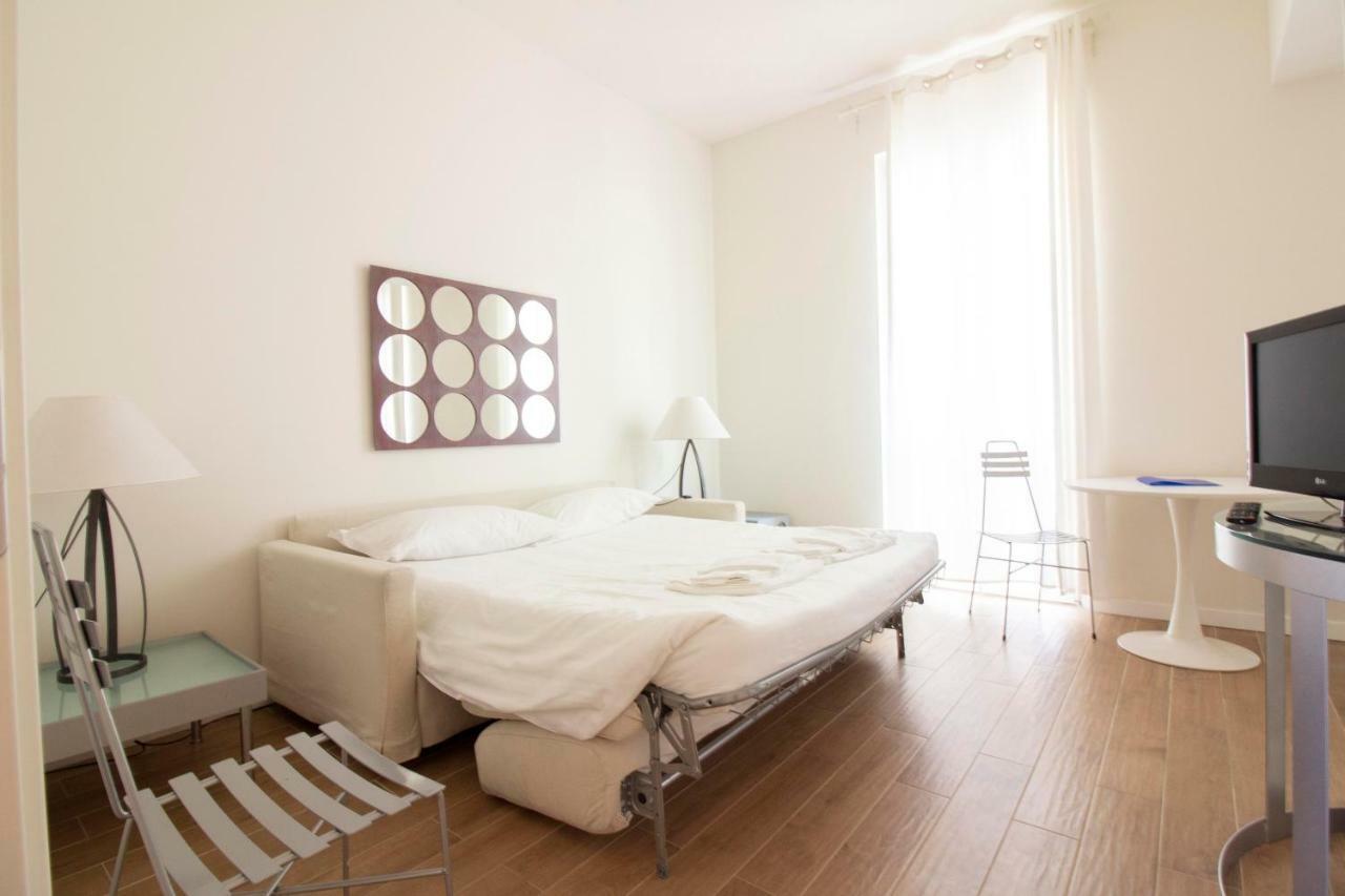 Brera - Fiori Chiari Charme Apartment Мілан Екстер'єр фото